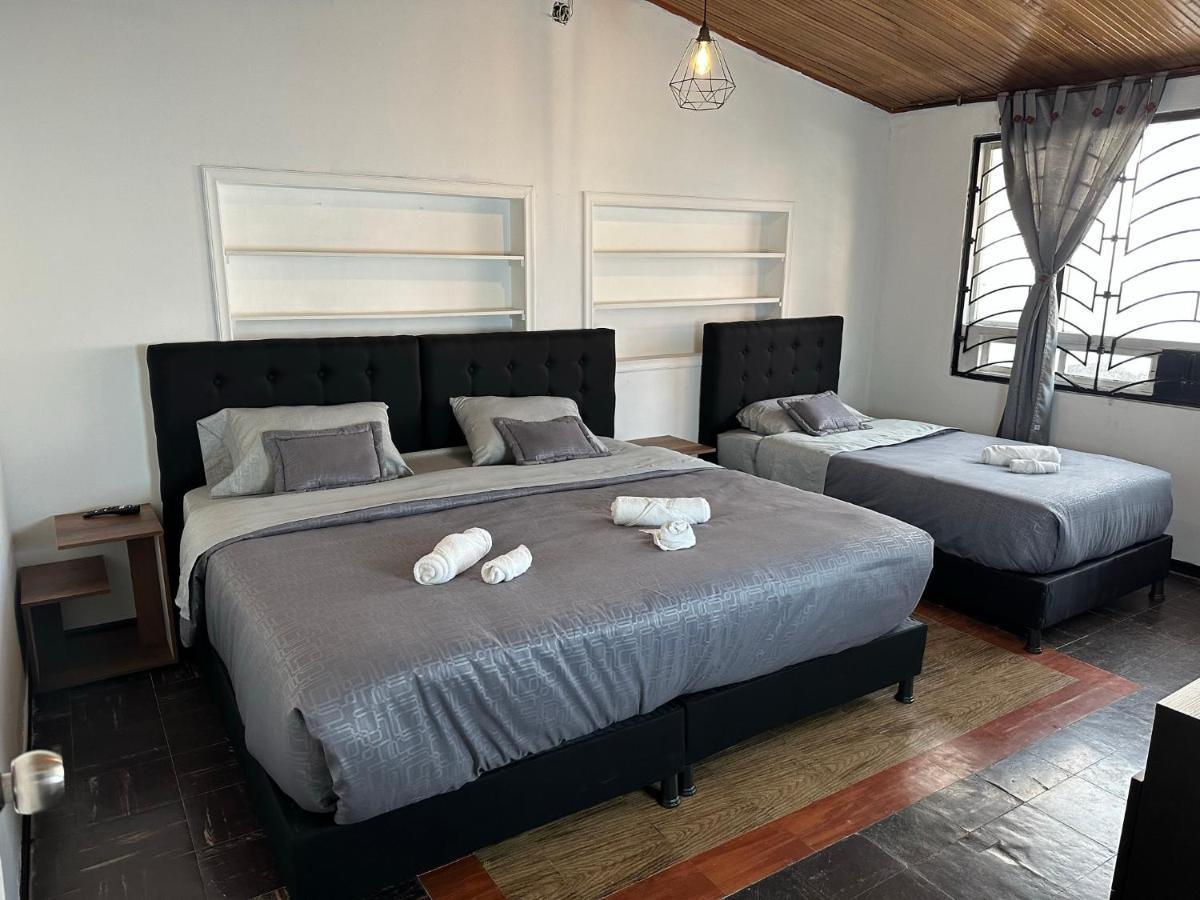 H&L Boutique Hotel Bogota Bagian luar foto